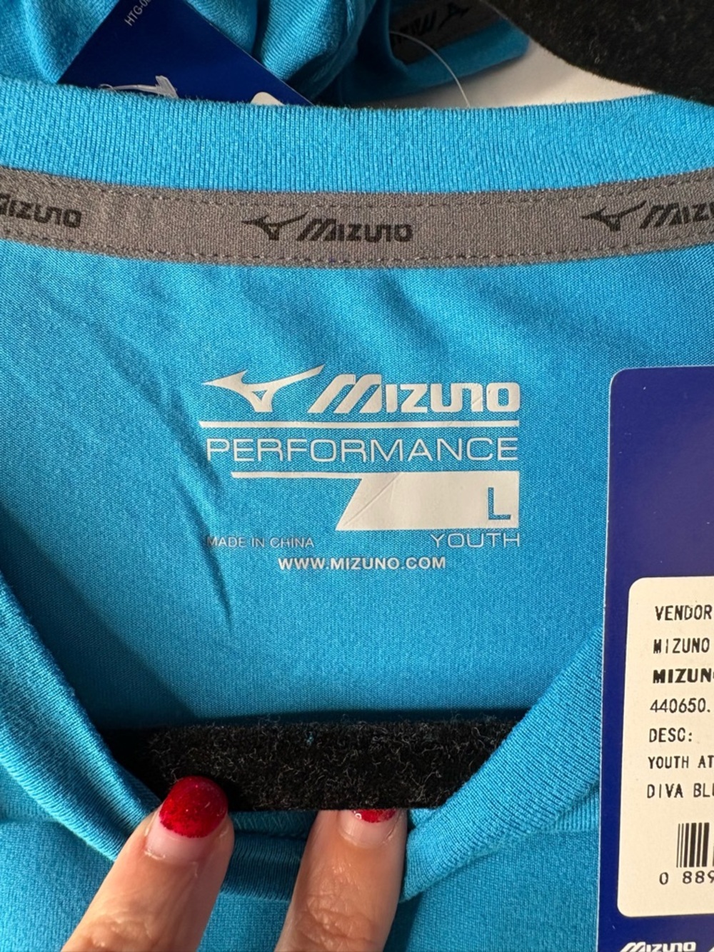 Mizuno Youth Large performance attack tee Diva Blue NEW - Picture 6 of 11